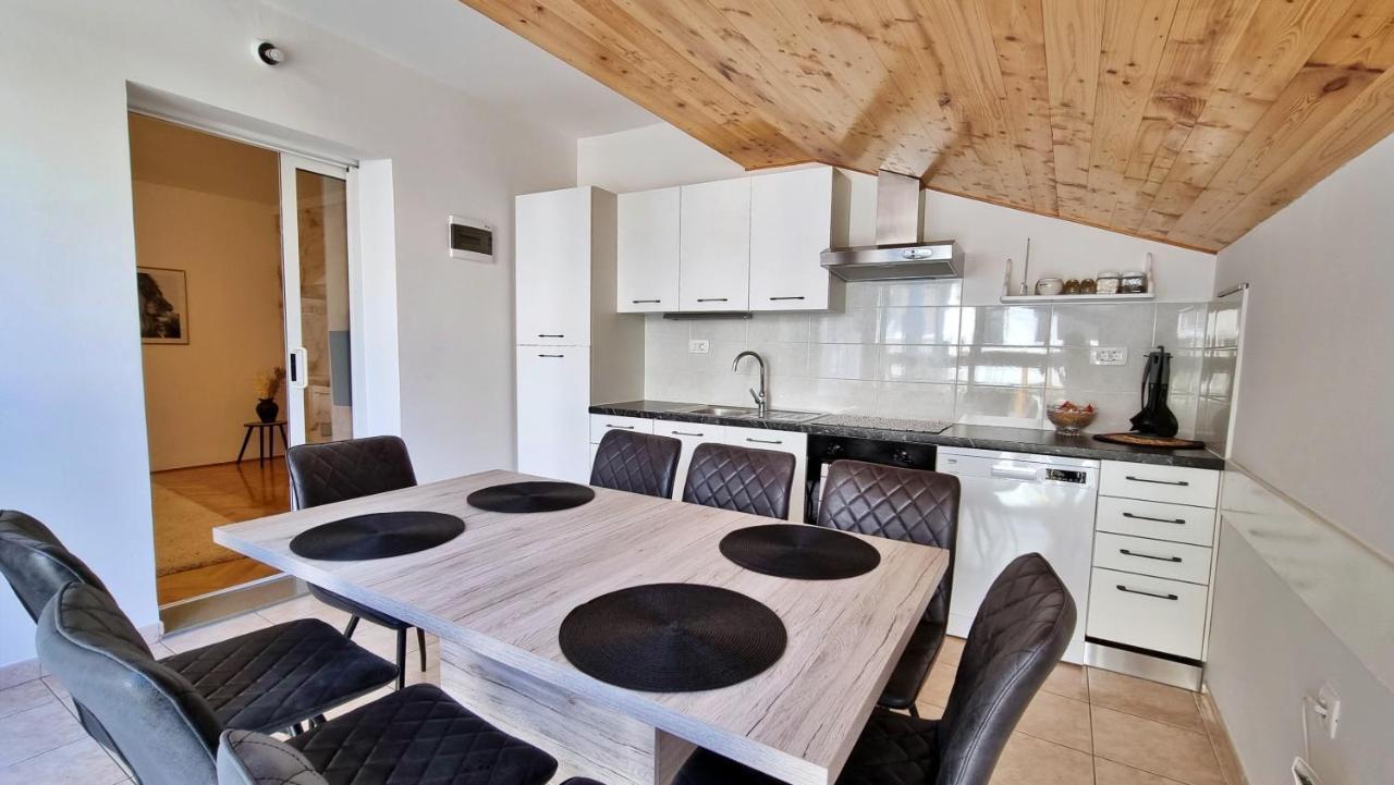 Apartment Hana Omiš Εξωτερικό φωτογραφία