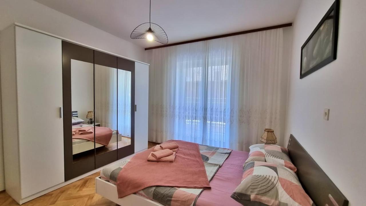 Apartment Hana Omiš Εξωτερικό φωτογραφία
